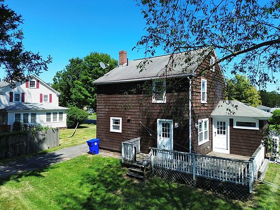 3rd image of 408 Davis St