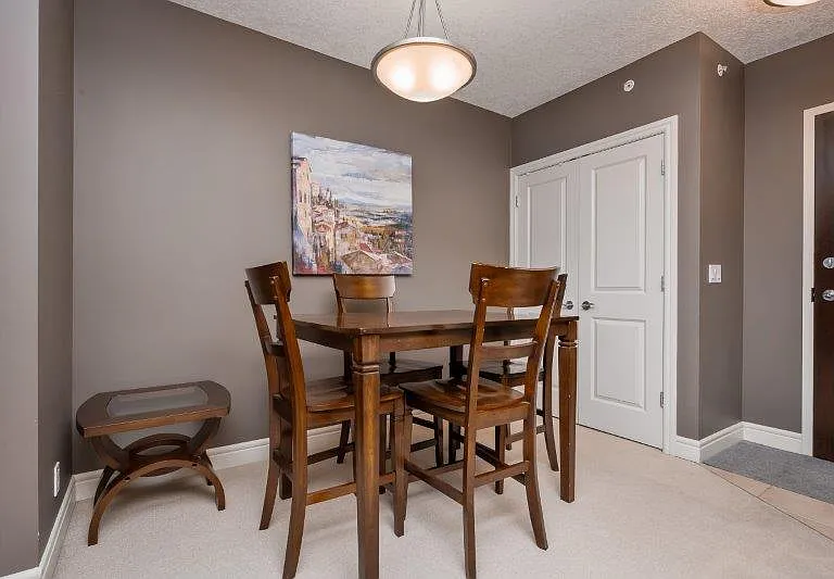 920 5th Ave SW #1002 — Photo 10