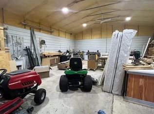 118 Old Shell Harbor Rd, Satsuma, FL 32189