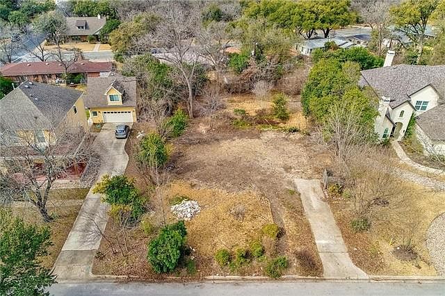 2nd image of 6104 Cary Dr