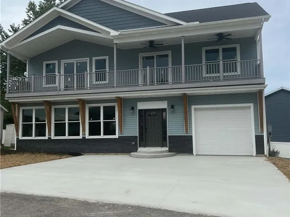 10556 E Bayshore Rd, Lakeside Marblehead, OH 43440