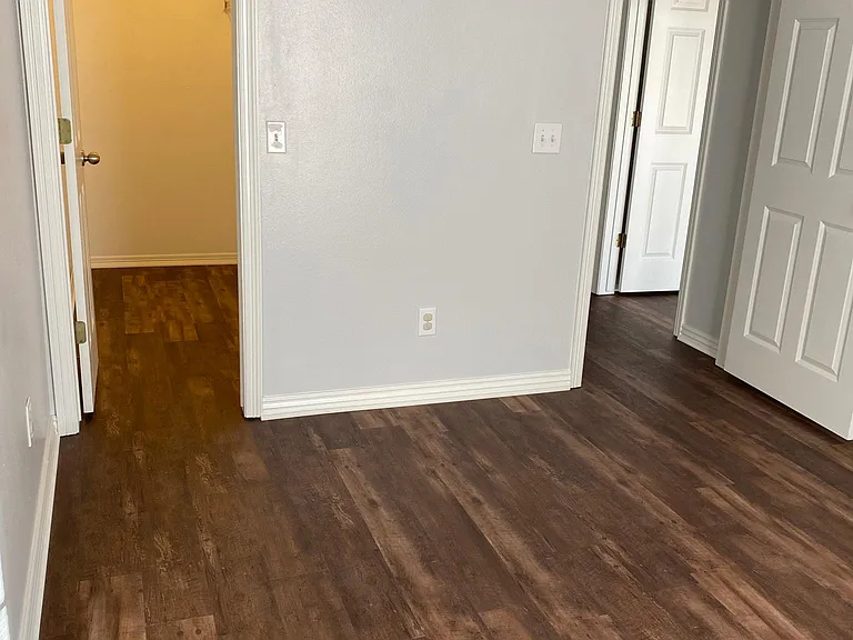 4000 SW Moline Ave — Photo 33