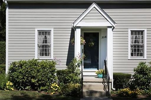 2nd image of 558 Twin Lakes Dr