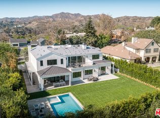 1072 Amalfi Dr, Pacific Palisades, CA 90272