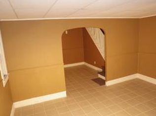 3027 Fenwick Rd, Camden, NJ 08104