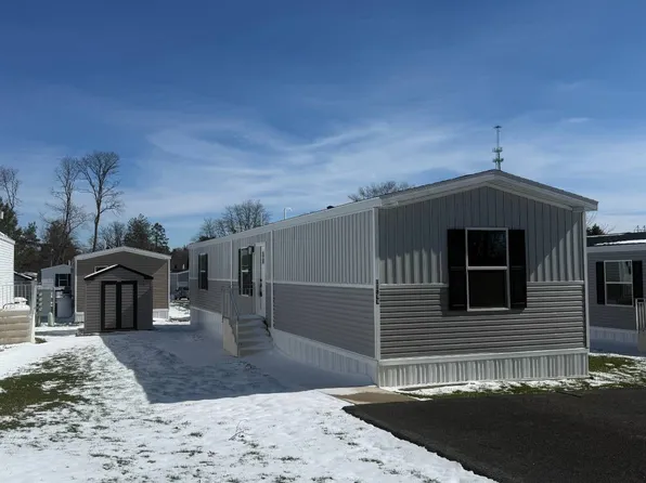 118 Lillian Ln, Somerset, PA 15501