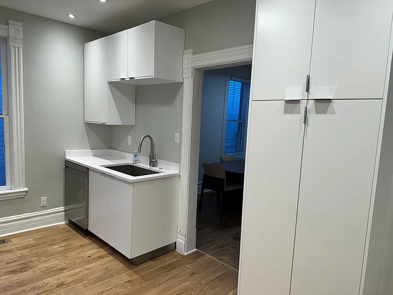 969 Galapago St — Photo 10