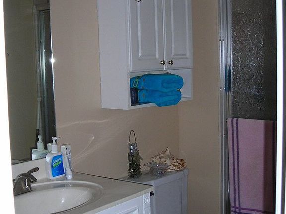 4th image of 4741 Gorden Ln