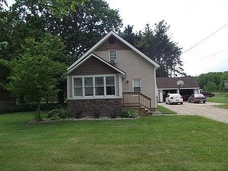 1st image of 11401 Linden Dr NW