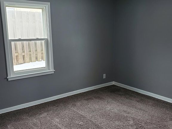 5th image of 4125 J St