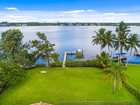 3rd image of 275 River Dr