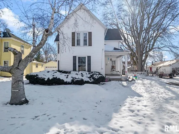 386 W Prairie St, Waverly, IL 62692