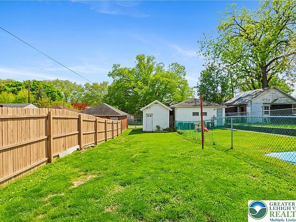 3rd image of 430 E Goepp St