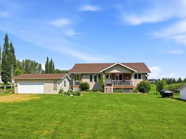 16 S Sunnyside Dr, Ponoka County, AB T0C 2J0