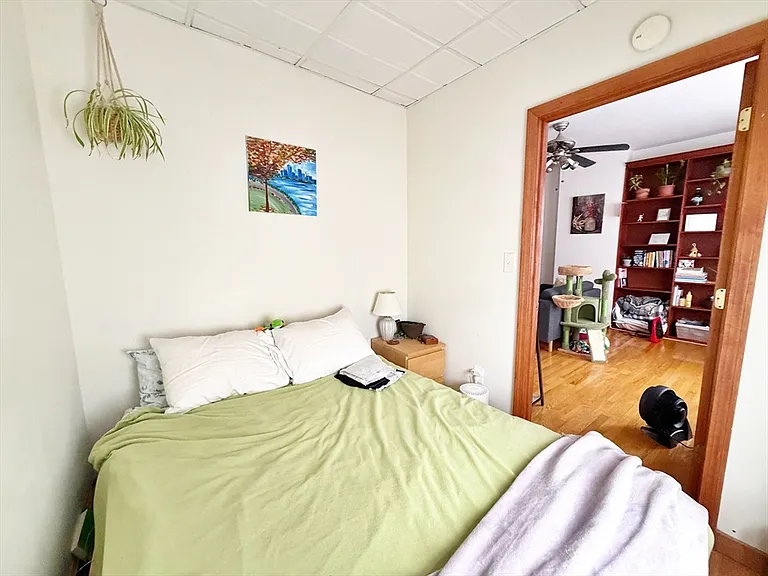 84 Webster St #2 — Photo 9