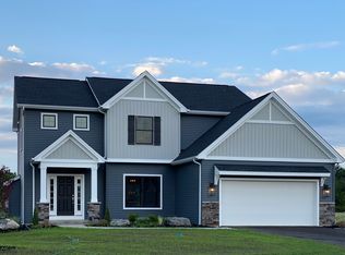 Paxon Rd, Eden, NY 14057