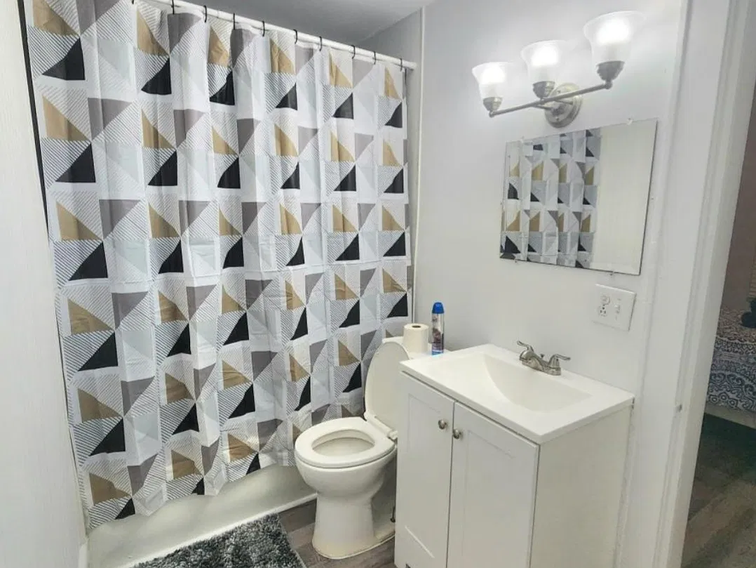 1 bed, 750 sqft, $2,300 — Photo 4