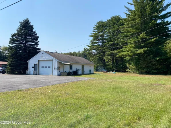 7177 Fish House Road, Galway, NY 12074