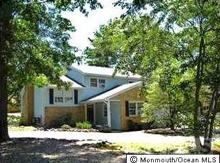 58 Oak Ridge Pkwy, Toms River, NJ 08755