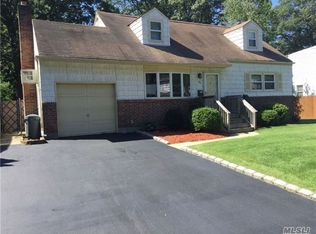 46 Irving Ave, North Babylon, NY 11703
