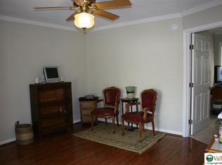 2302 Burningtree Dr SE, Decatur, AL 35603