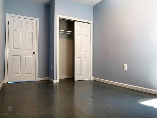 Rented by Hillel Realty Group | media 4