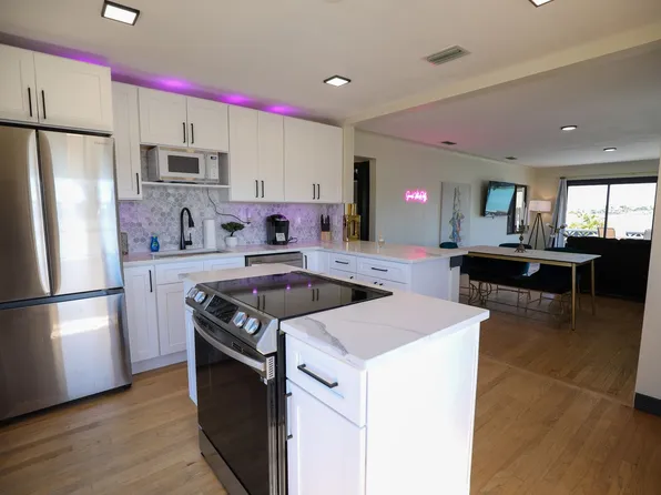 441 129th Ave E, Saint Petersburg, FL