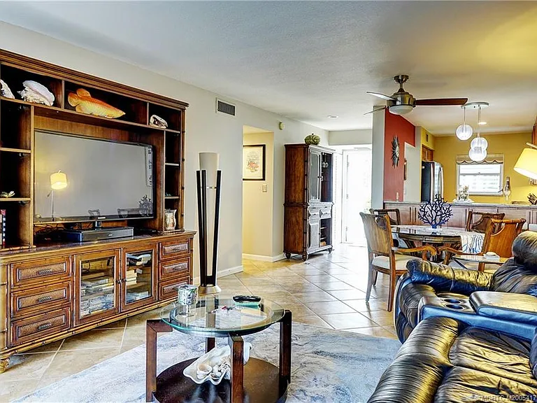 1550 NE Ocean Blvd #C102 — Photo 15