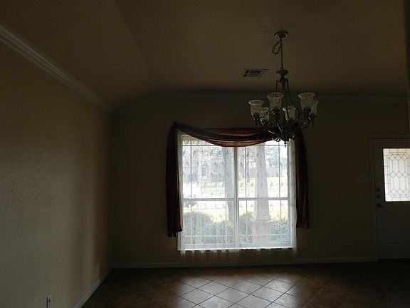 3rd image of 5905 Drystone Ln