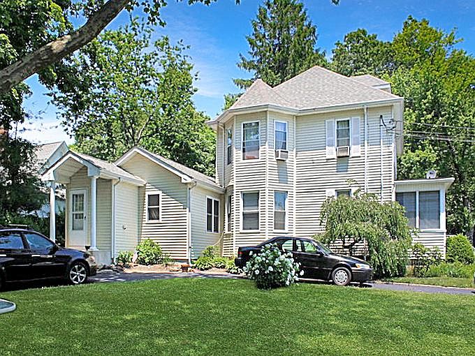 40 Elliott Pl, Smithtown, NY 11787 Zillow