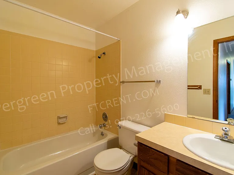 704 Ponderosa Dr — Photo 17