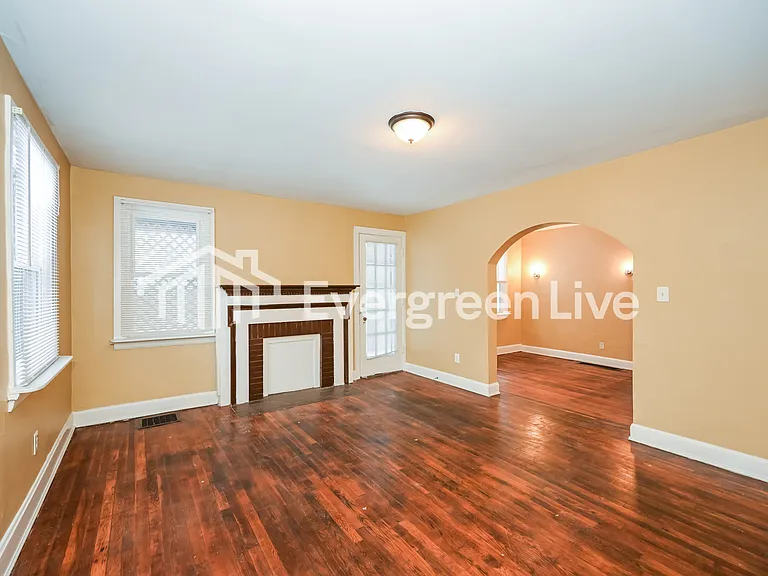 7052 Clovernook Ave — Photo 2