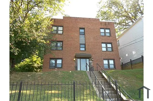 513 58th St NE Photo 1