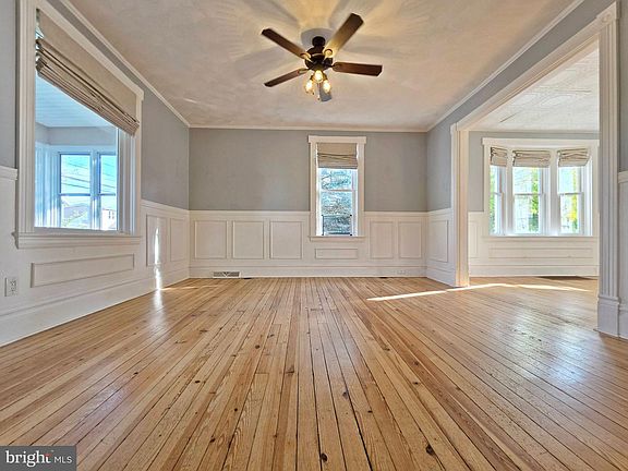 2nd image of 204 Garber St