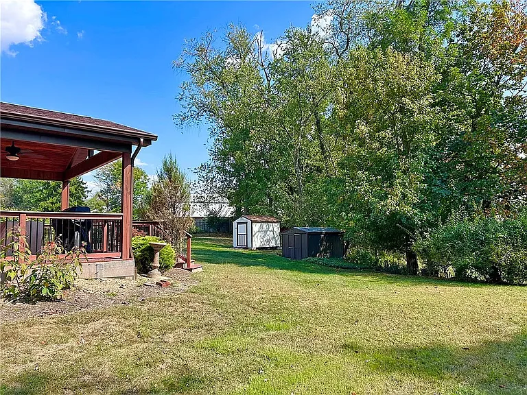 5895 Glen Hill Dr — Photo 28