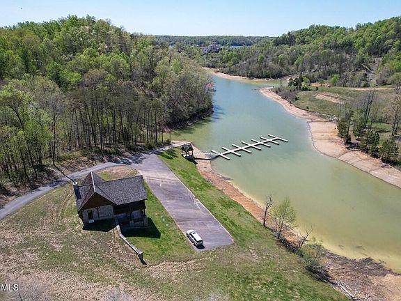 4th image of 20 Stone Bridge Dr #20