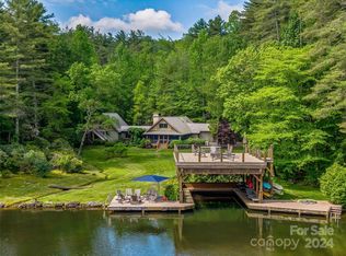 1530 W Club Blvd, Lake Toxaway, NC 28747