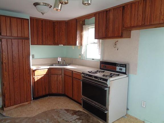 Subject kitchen - 2nd fl