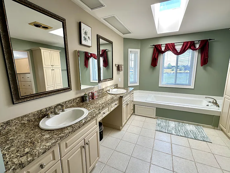 1541 Ocean View Ln — Photo 23