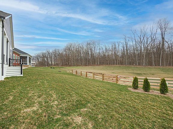 5th image of 10575 Red Fir Ct