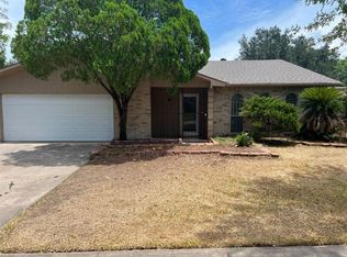 7331 La Mesa Dr, Houston, TX 77083