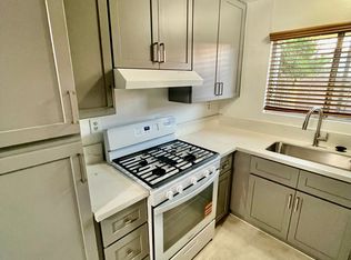 1432 Robinson Ave, San Diego, CA 92103