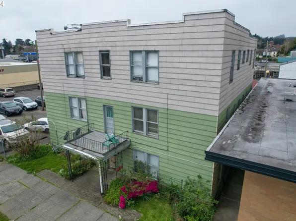 315 S 2nd St, Coos Bay, OR 97420