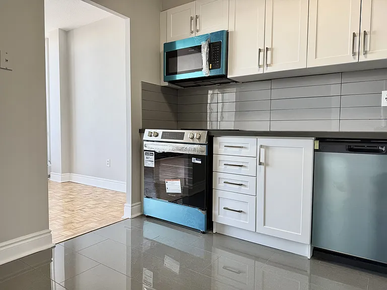 1501 Woodbine Ave — Photo 13