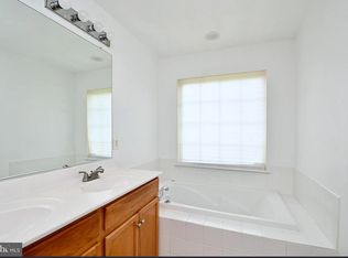 15402 Elizabeth Burbage Loop, Woodbridge, VA 22191