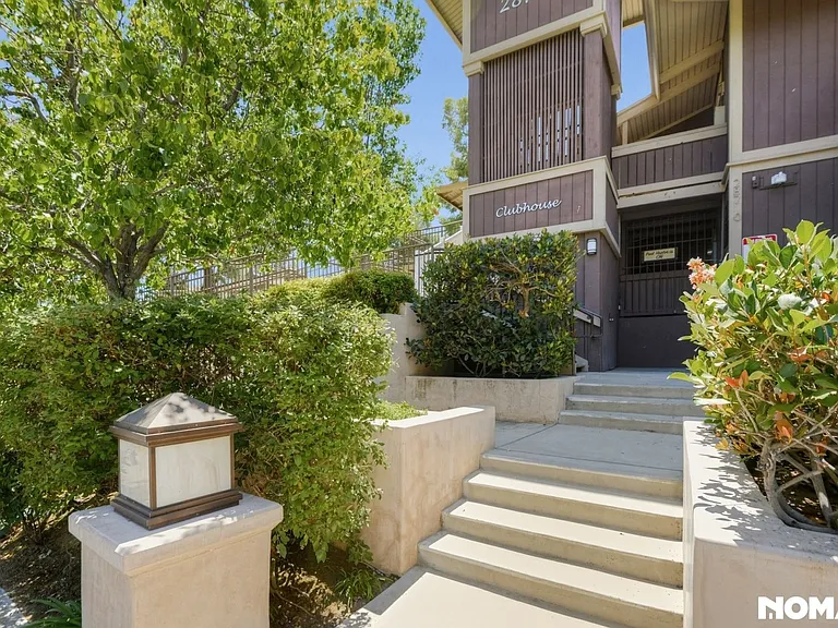 5335 Argos St — Photo 32
