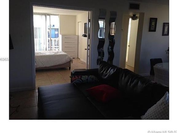 5th image of 1801 S Treasure Dr APT 518