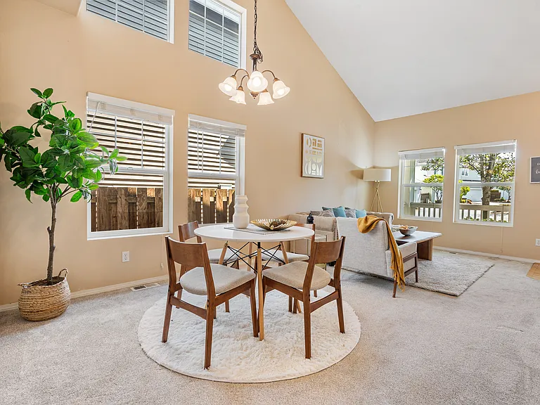 6221 Elizabeth Ave SE — Photo 22