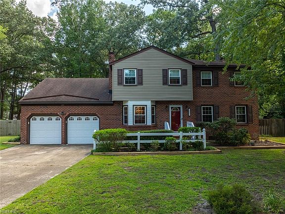 4th image of 200 Walden Dr