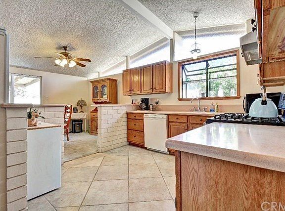 5th image of 7085 Fillmore Dr